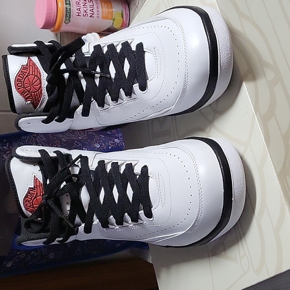 Jordan Other - Air Jordan 2 Retro